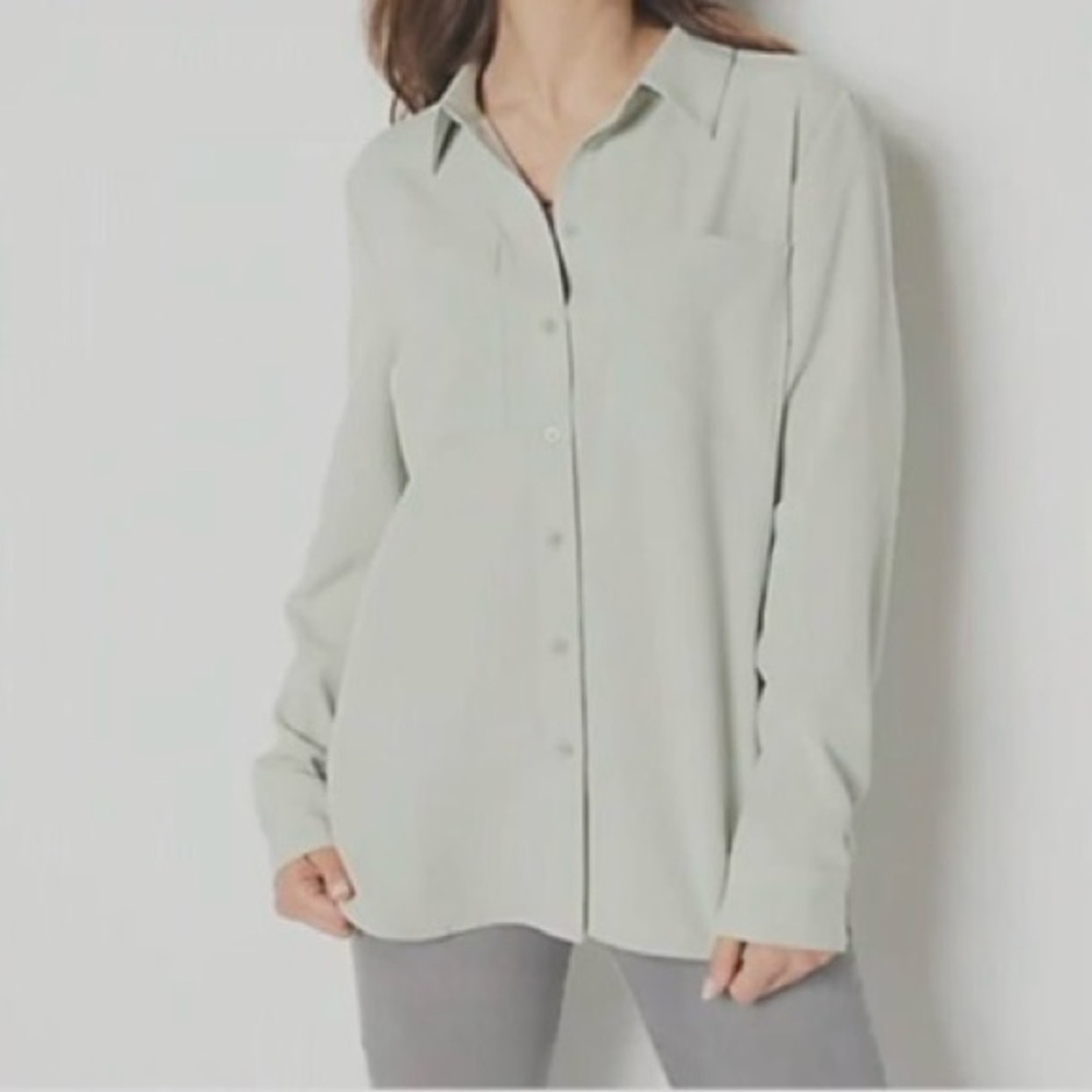 D & Co. L Sage Green front pocket long-sleeve blouse, button-front crepe top EUC